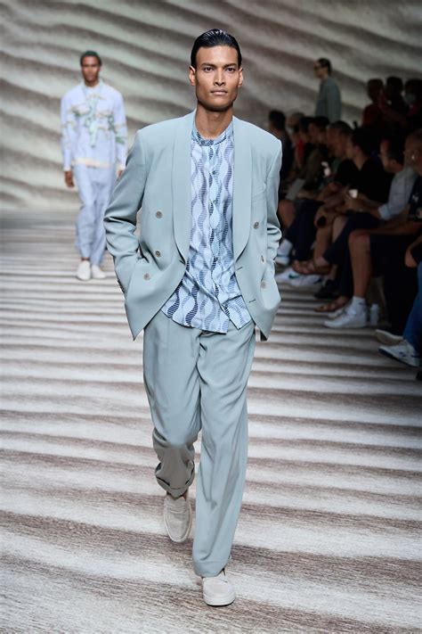 giorgio armani italia